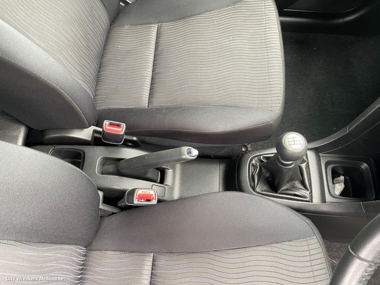 SUZUKI SWIFT PWR DR WIND SWITCH, RH FRONT (MASTER SWITCH), FZ, 20 PIN TYPE, 08/2010 - 03/2017