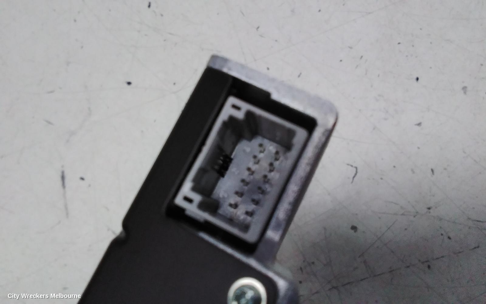 TOYOTA COROLLA REVERSE CAMERA, FRONT CAMERA (WINDSCREEN MOUNTED), E210, 07/2018 - 08/2022