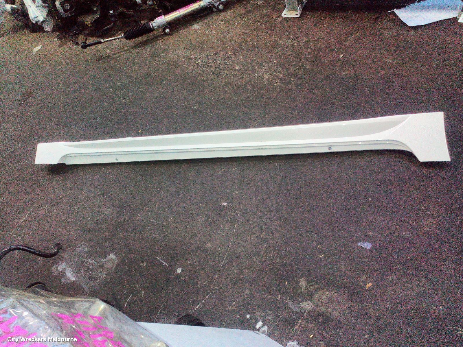 TOYOTA COROLLA SIDE STEP/SKIRT, RH SIDE, HATCH, E210, 07/2018 ONWARDS
