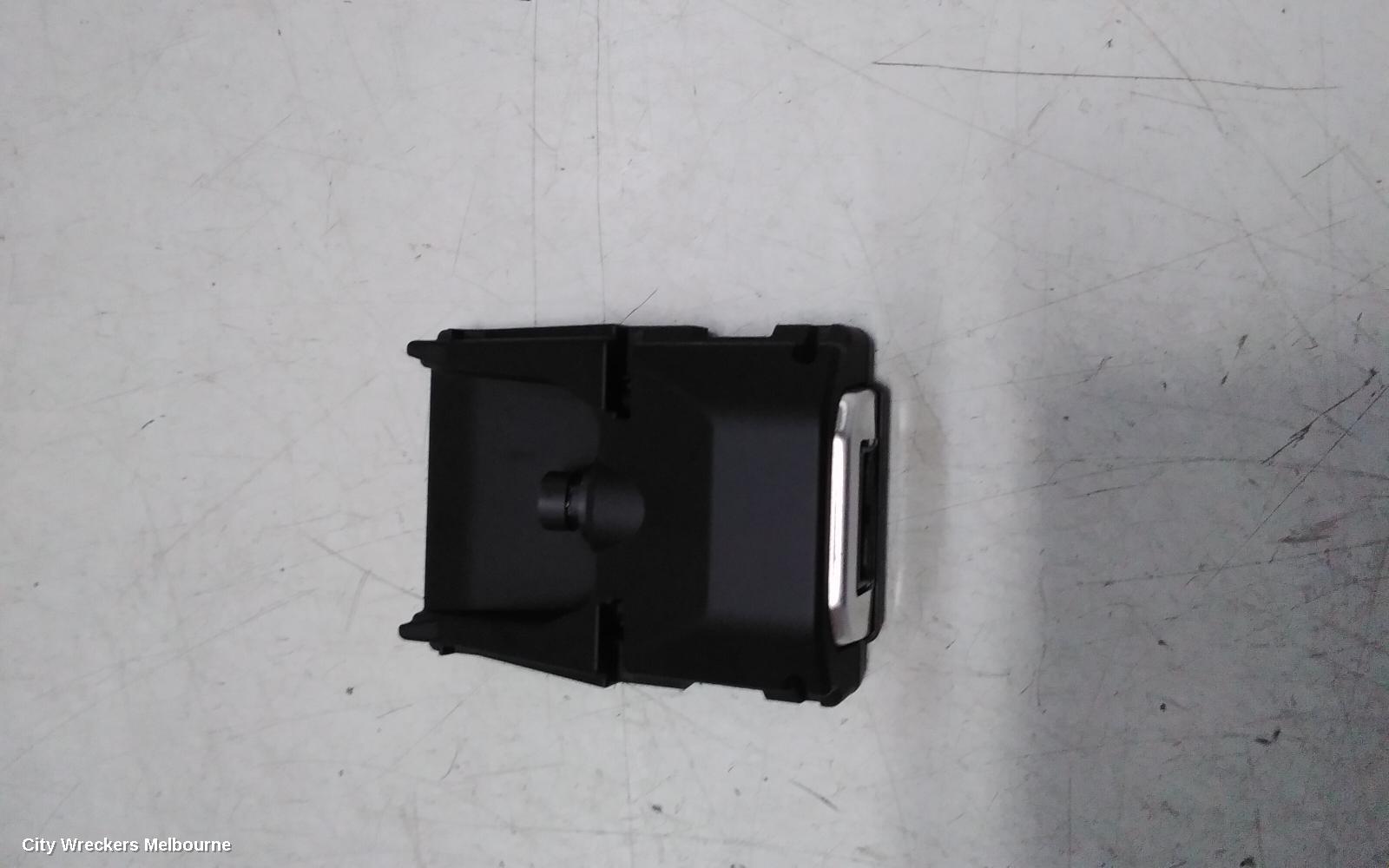 KIA CERATO REVERSE CAMERA, FRONT CAMERA (WINDSCREEN MOUNTED), BD, 04/2018 - 09/2024
