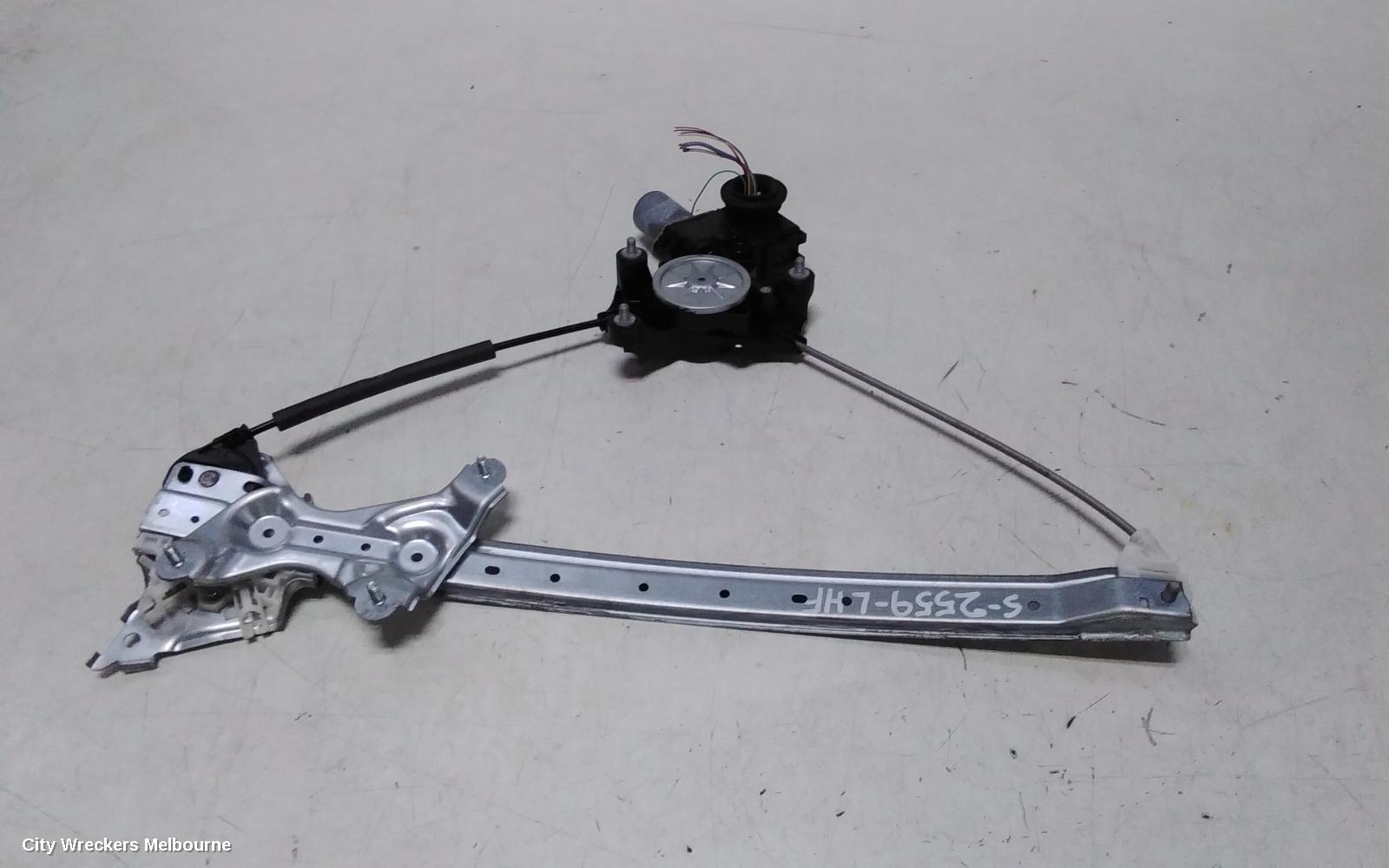 TOYOTA COROLLA LEFT FRONT WINDOW REG/MOTOR, E210, 07/2018 ONWARDS