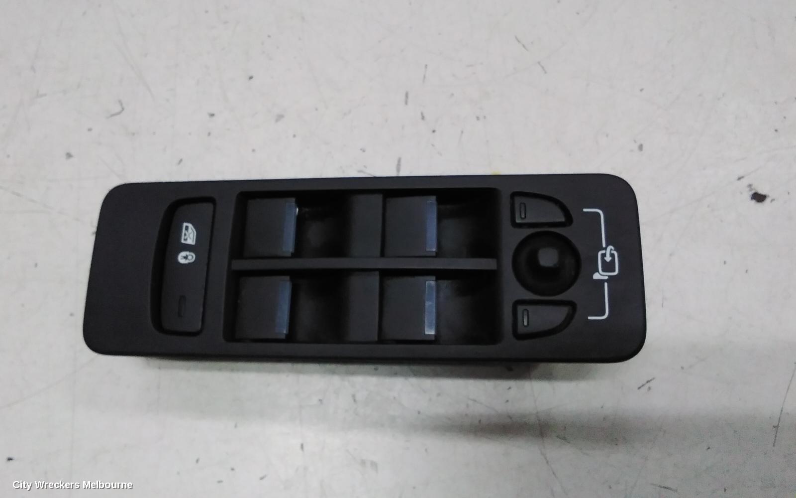 LAND ROVER DISCOVERY SPORT PWR DR WIND SWITCH, RH FRONT (MASTER SWITCH), L550, 01/2015 ONWARDS