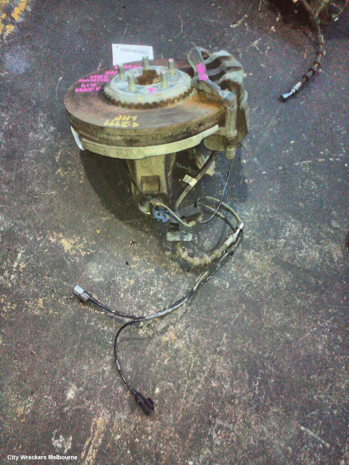 LAND ROVER DISCOVERY SPORT LEFT FRONT HUB ASSEMBLY, L550, PETROL, 07/2019 ONWARDS