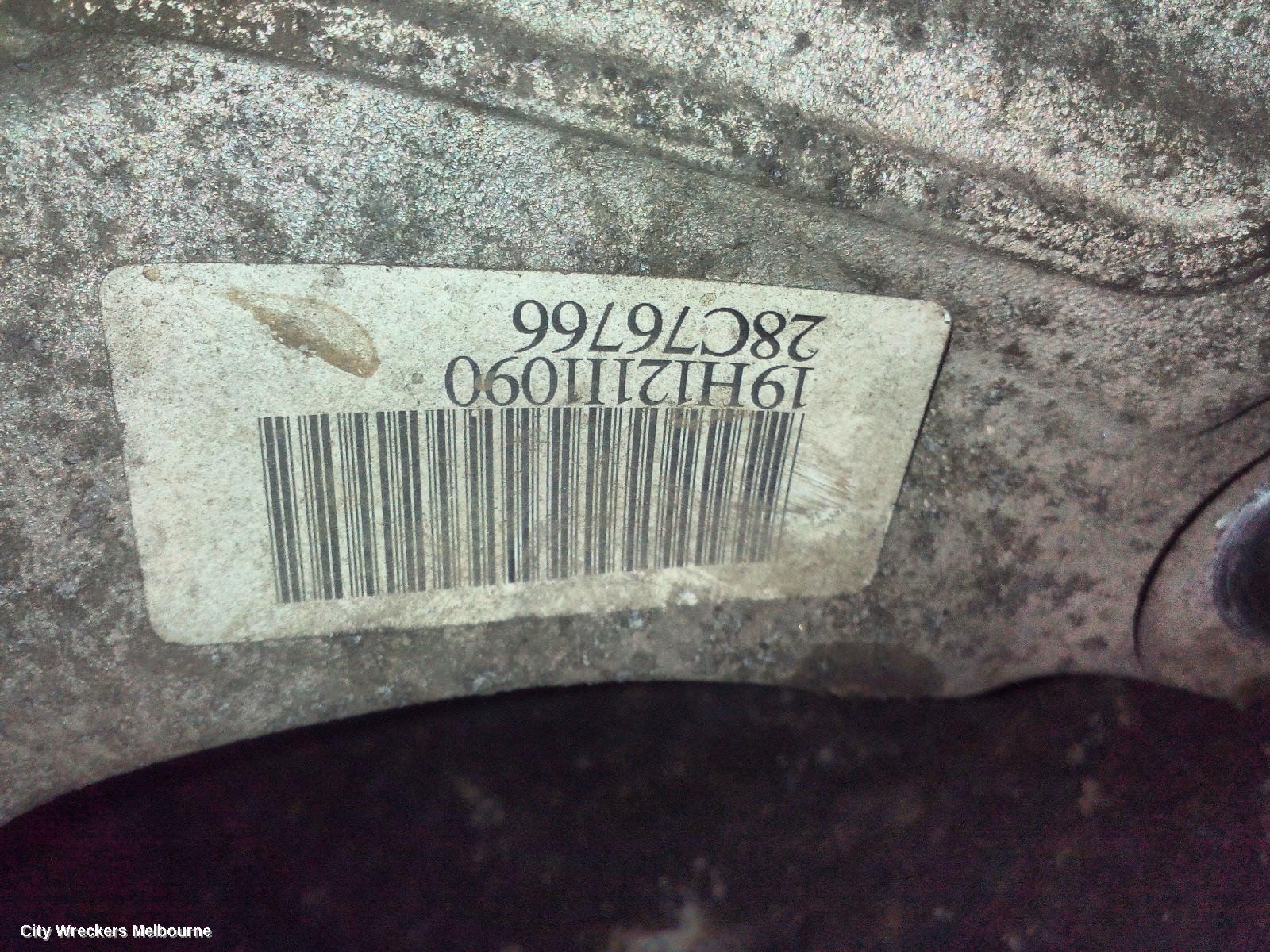 LAND ROVER DISCOVERY SPORT RIGHT FRONT HUB ASSEMBLY, L550, PETROL, 07/2019 ONWARDS