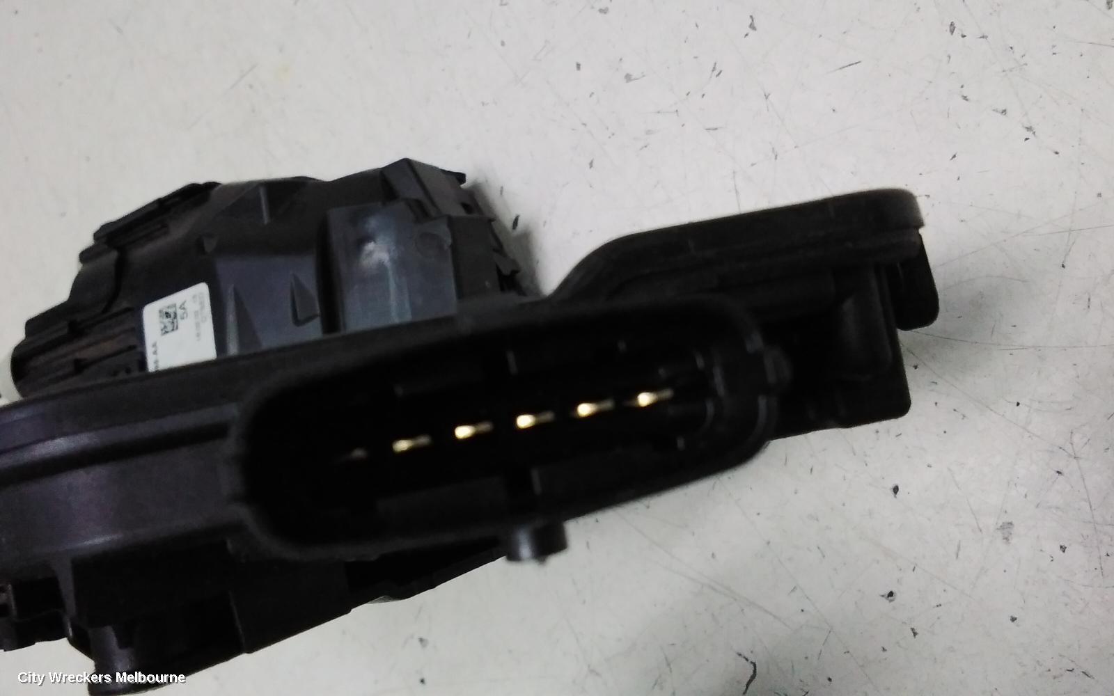 LAND ROVER DISCOVERY SPORT DOOR/BOOT/GATE LOCK, LEFT REAR DOOR LOCK, L550, 01/2015 ONWARDS
