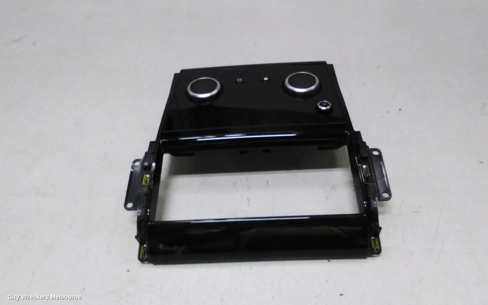 LAND ROVER DISCOVERY SPORT HEATER/AC CONTROLS, CLIMATE CONTROL TYPE, L550, 01/2015 ONWARDS
