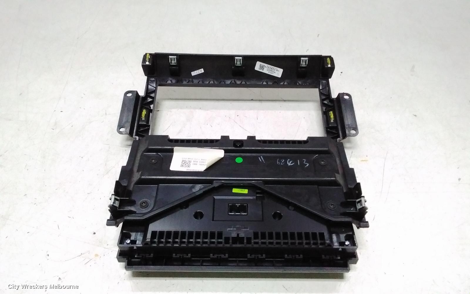 LAND ROVER DISCOVERY SPORT HEATER/AC CONTROLS, CLIMATE CONTROL TYPE, L550, 01/2015 ONWARDS