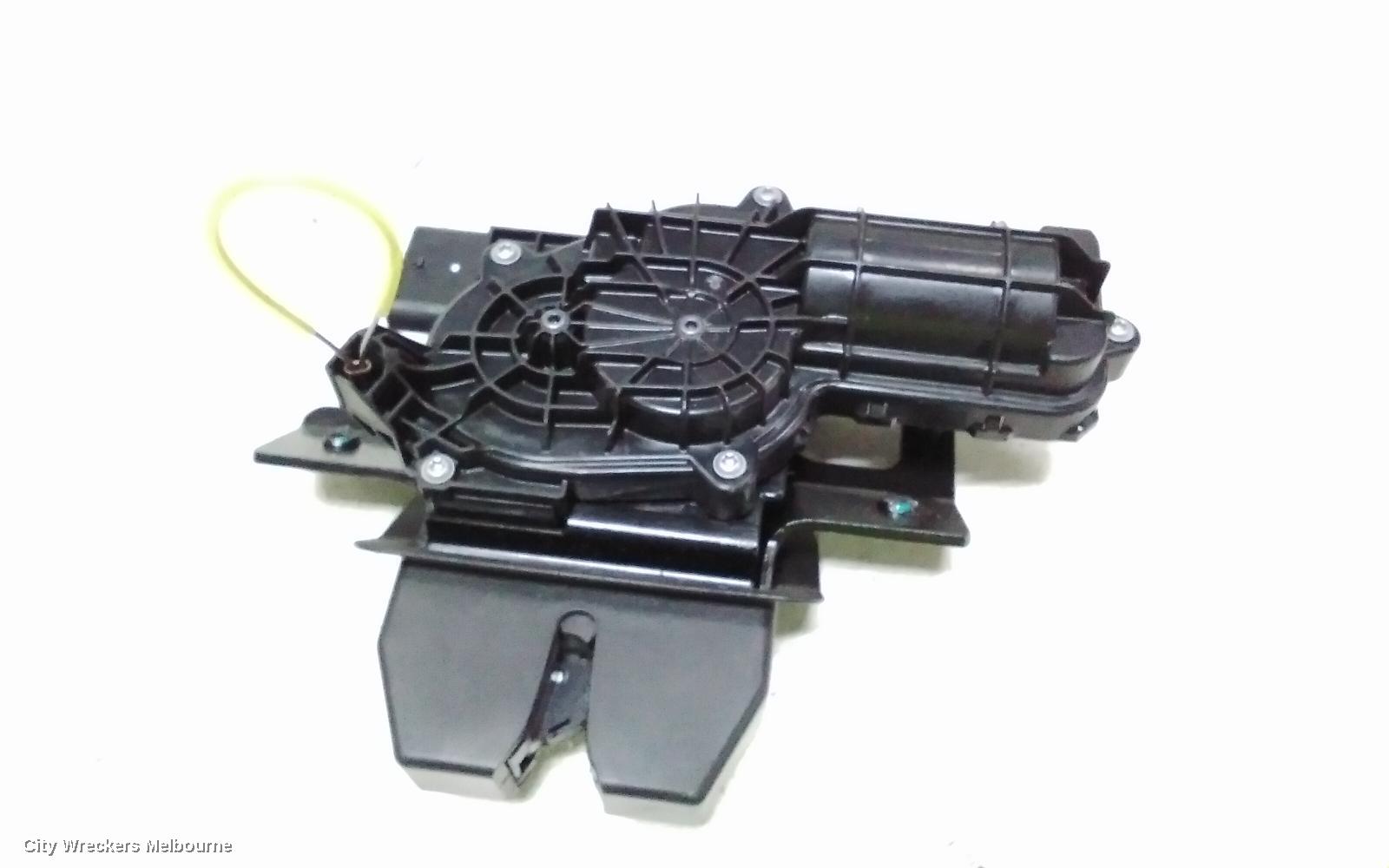 BYD SEALION 6 DOOR/BOOT/GATE LOCK, SA3, TAILGATE LOCK, 04/2024 ONWARDS