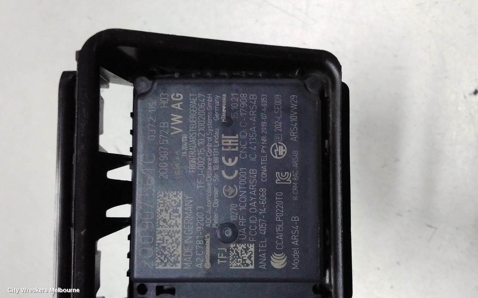 VOLKSWAGEN CRAFTER REVERSE CAMERA, SY1, FRONT RADAR SENSOR (GRILLE MOUNTED), 11/2021 - 10/2024