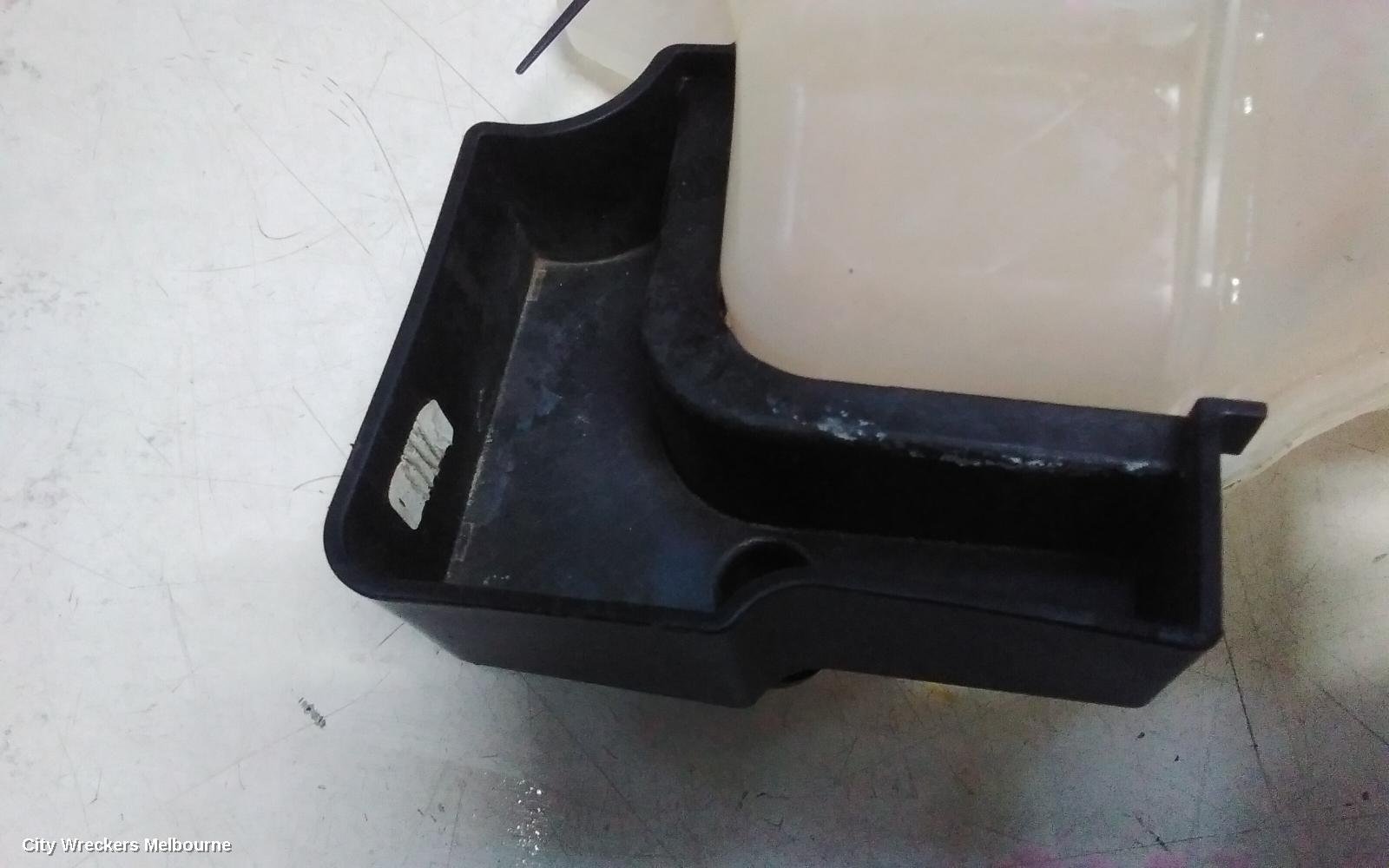 LDV DELIVER 9 OVERFLOW BOTTLE, SECONDARY, INTERCOOLER OVERFLOW (REAR), 07/2021 ONWARDS