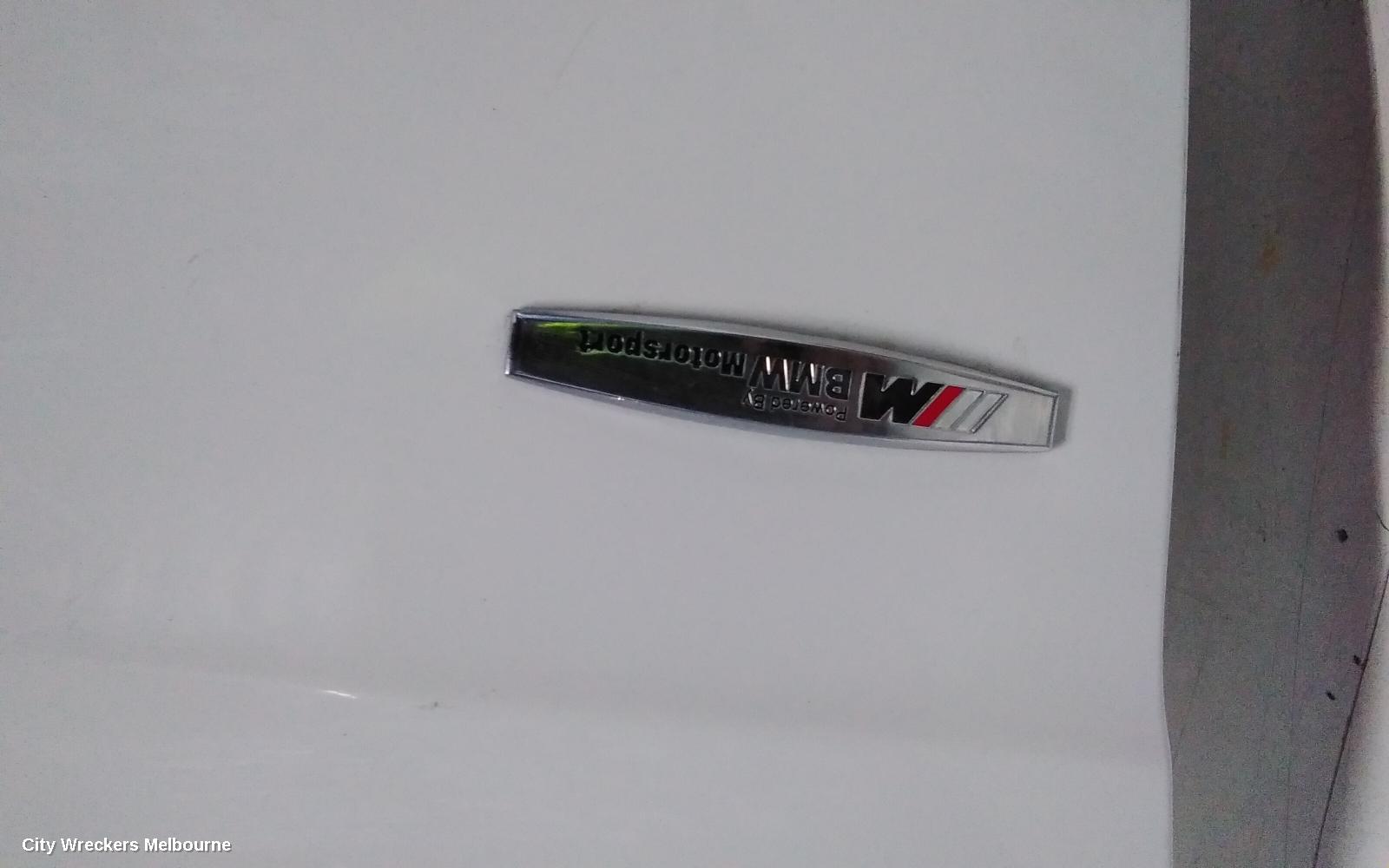 BMW 3 SERIES RIGHT GUARD, F30/F31, SEDAN/WAGON, NON HYBRID/HYBRID, 11/2011 - 02/2019