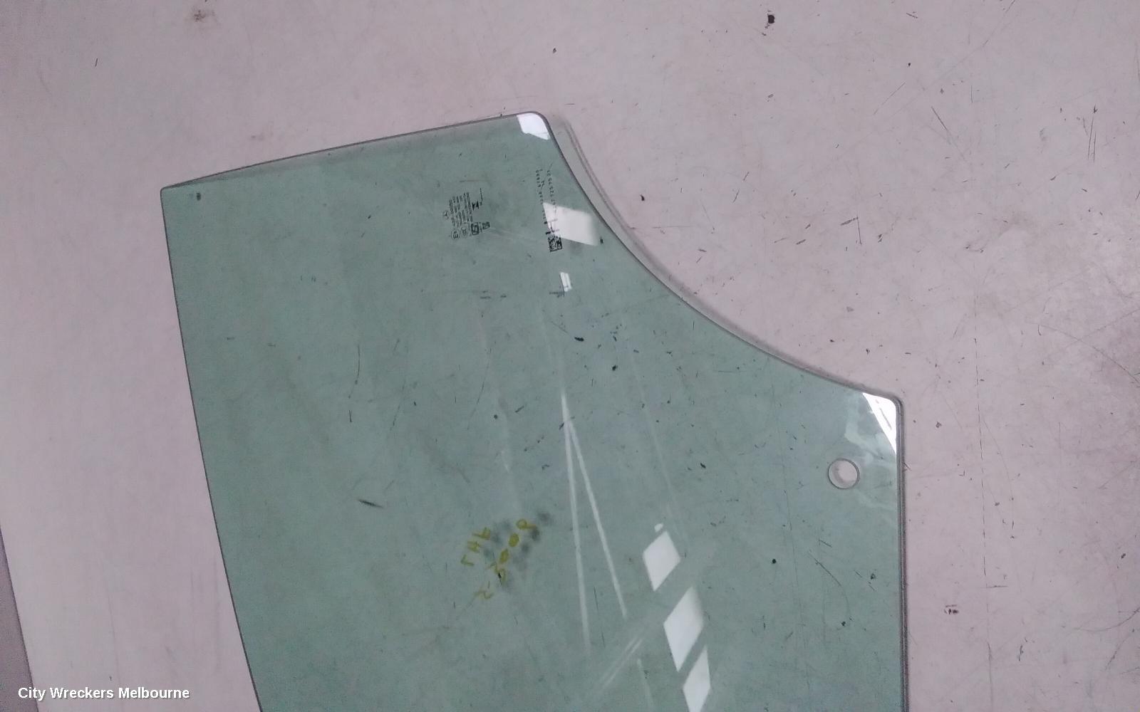 MERCEDES EQA LEFT FRONT DOOR WINDOW, H243, 01/2021 ONWARDS