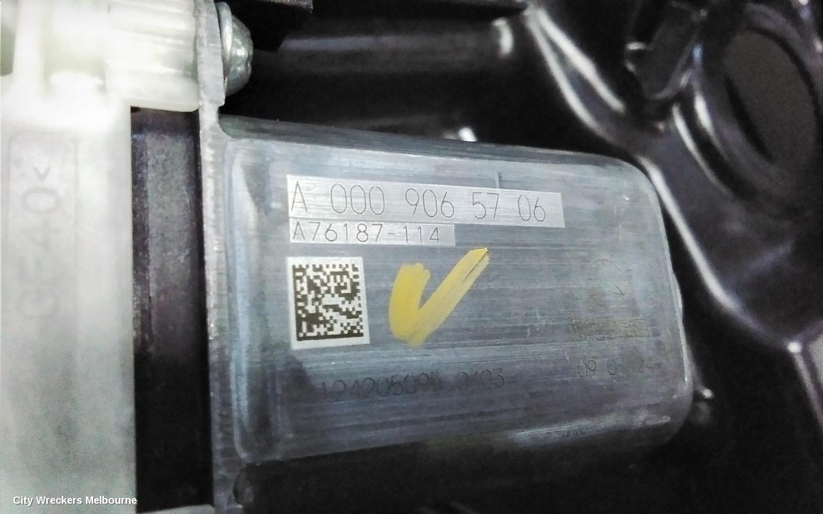 MERCEDES EQA RIGHT FRONT WINDOW REG/MOTOR, DOOR REG ASSY (REG AND MOTOR), H243, 01/2021 ONWARDS