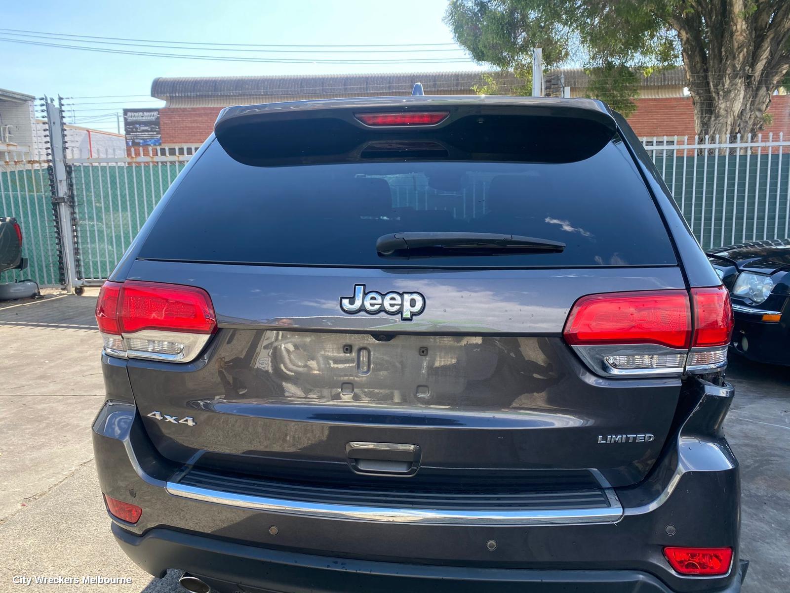 JEEP GRANDCHEROKEE LEFT GUARD LINER, WK, REAR, 10/2010 ONWARDS
