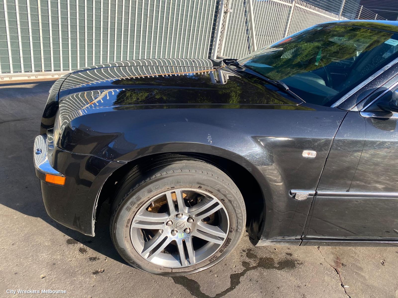 CHRYSLER 300C, 11/2005 - 12/2011