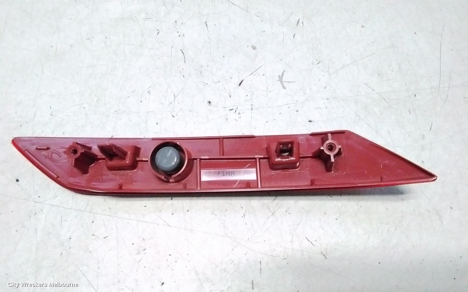 MAZDA CX9 LEFT TAILLIGHT, TC, IN BUMPER REFLECTOR, 07/2016 - 12/2024