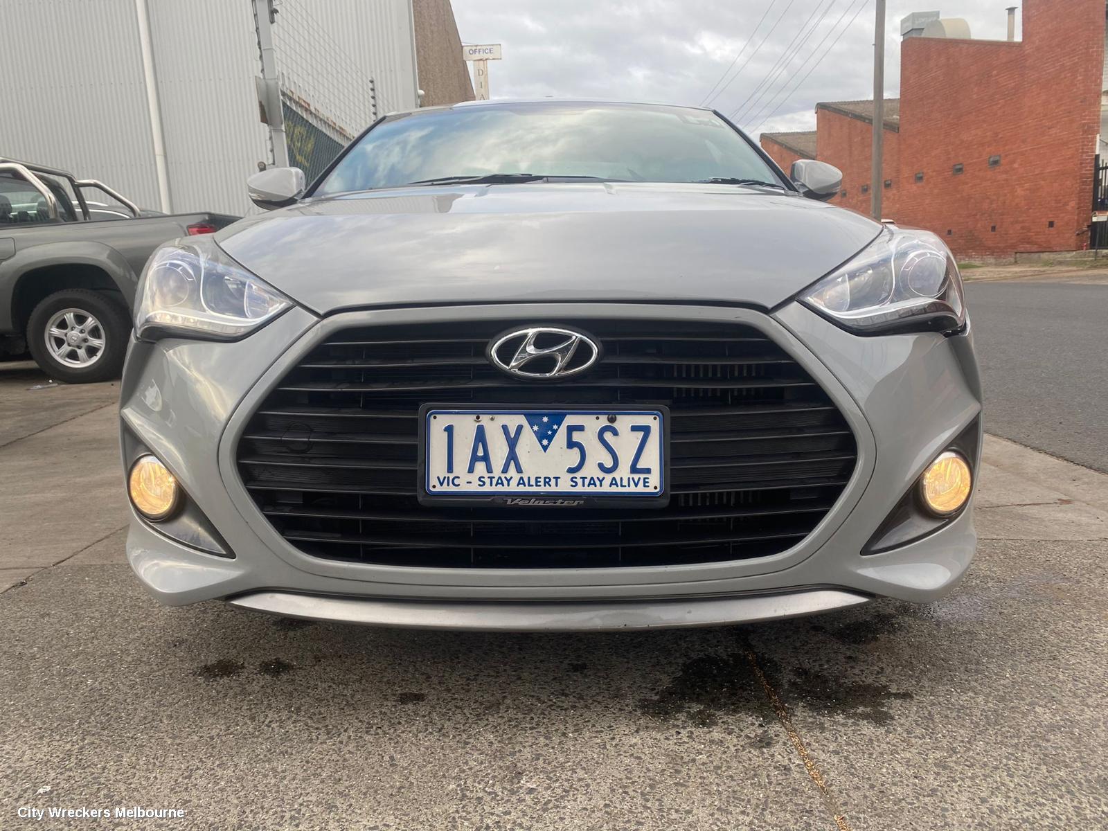 HYUNDAI VELOSTER CONSOLE, FS, 02/2012 - 02/2018