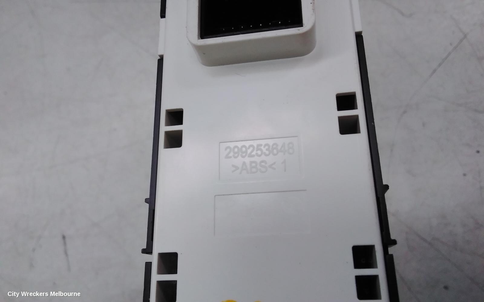 HYUNDAI KONA PWR DR WIND SWITCH, SX2, RH FRONT (MASTER SWITCH), 04/2023 ONWARDS