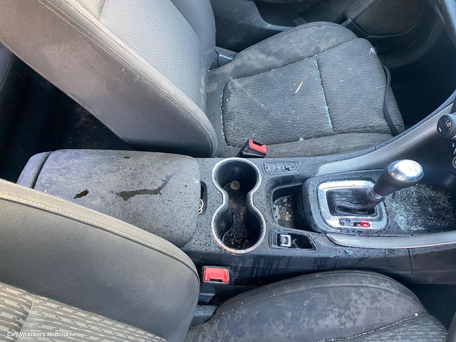 HOLDEN COMMODORE RIGHT REAR DOOR, VF, WAGON, 05/2013 - 12/2017