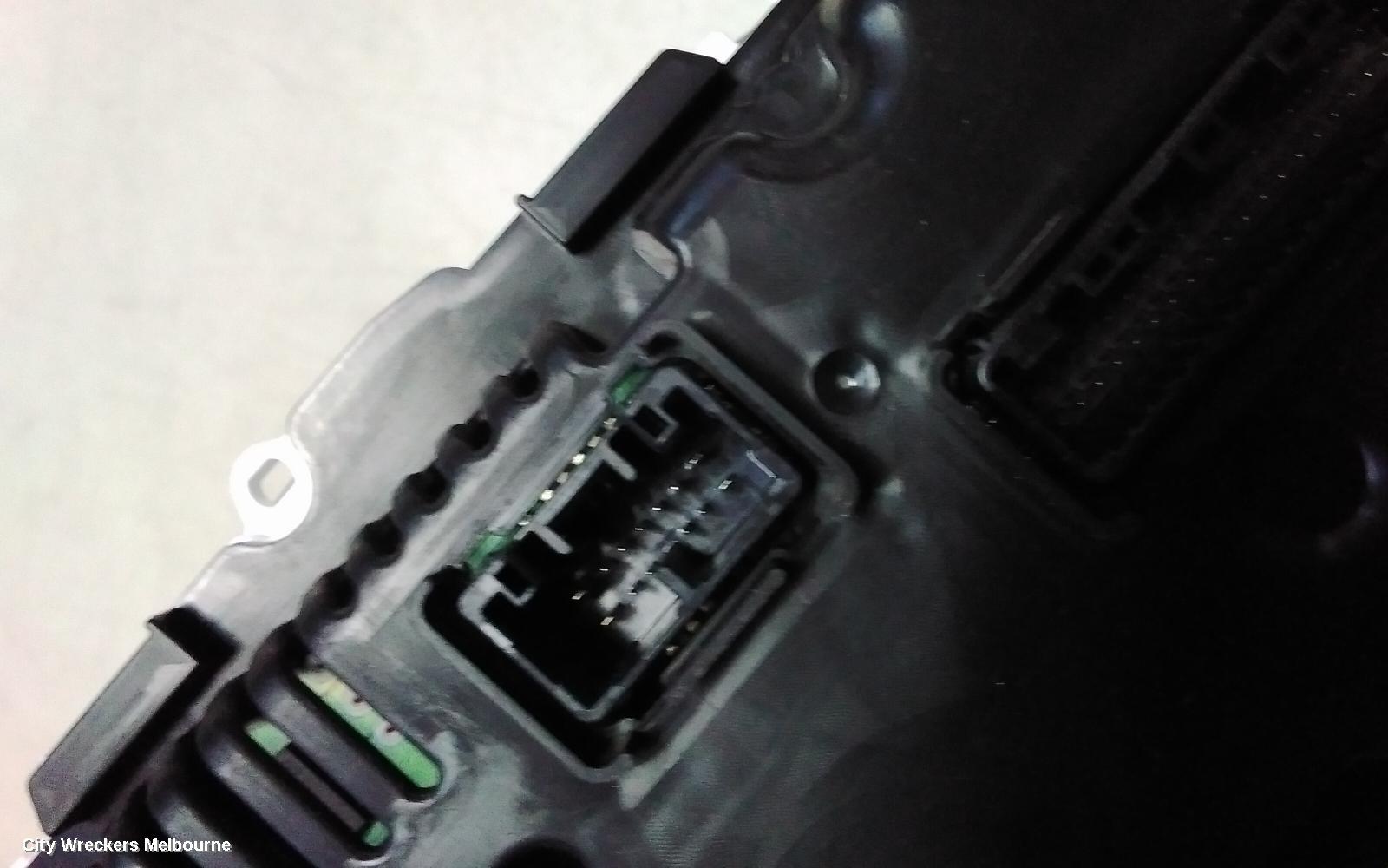 TOYOTA COROLLA INSTRUMENT CLUSTER, 1.8, MANUAL T/M, ASCENT, 2ZR-FE, ZRE182R, HATCH, 08/2012 - 05/2015