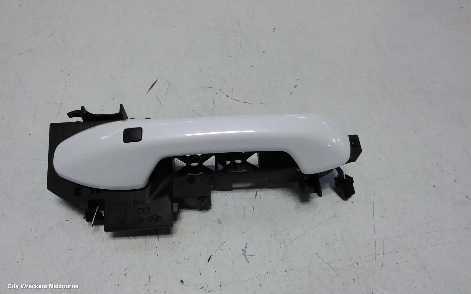 HYUNDAI PALISADE DOOR HANDLE, LX2, LH FRONT, OUTER, COLOUR CODED, 03/2022 ONWARDS