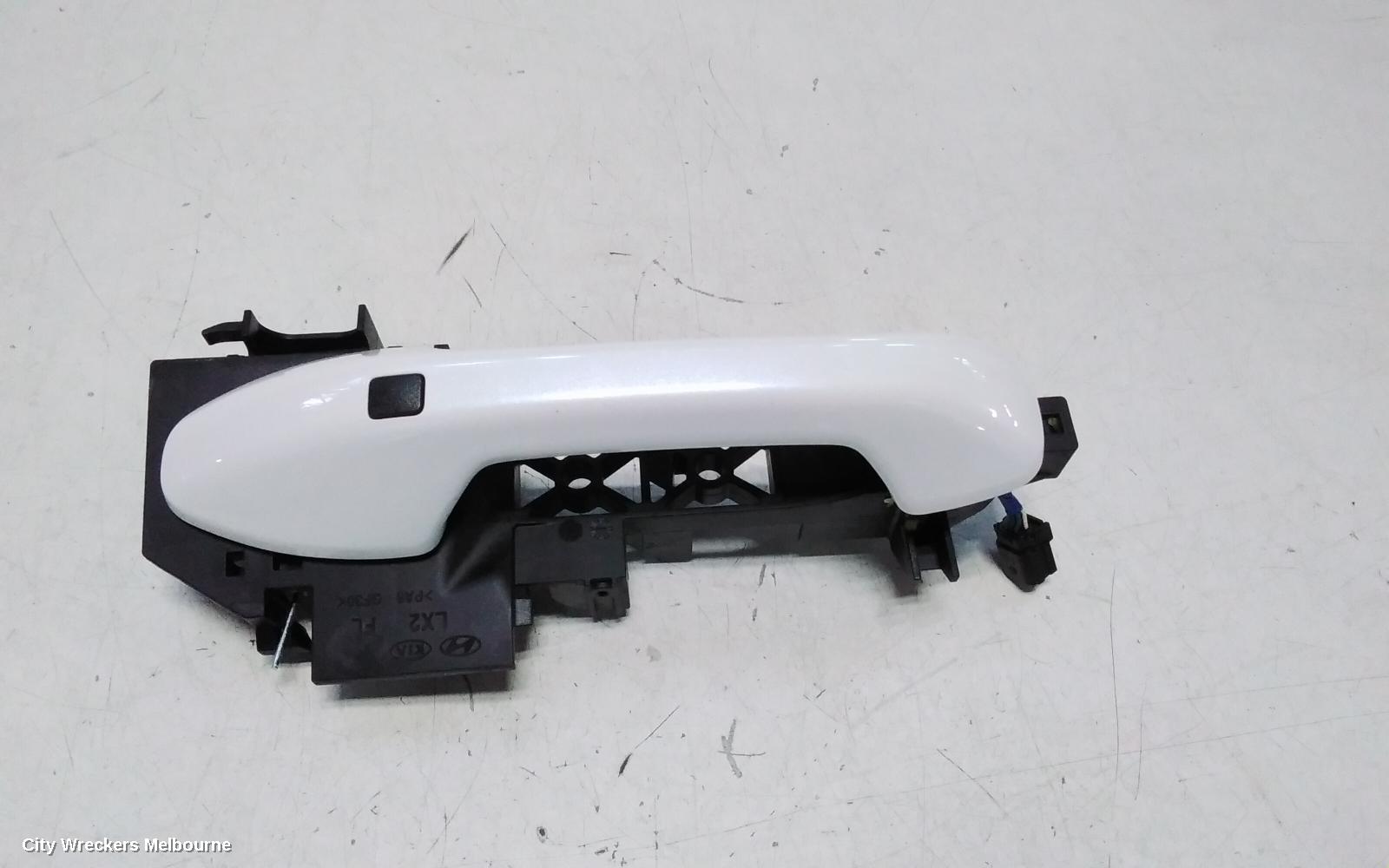HYUNDAI PALISADE DOOR HANDLE, LX2, LH FRONT, OUTER, COLOUR CODED, 03/2022 ONWARDS