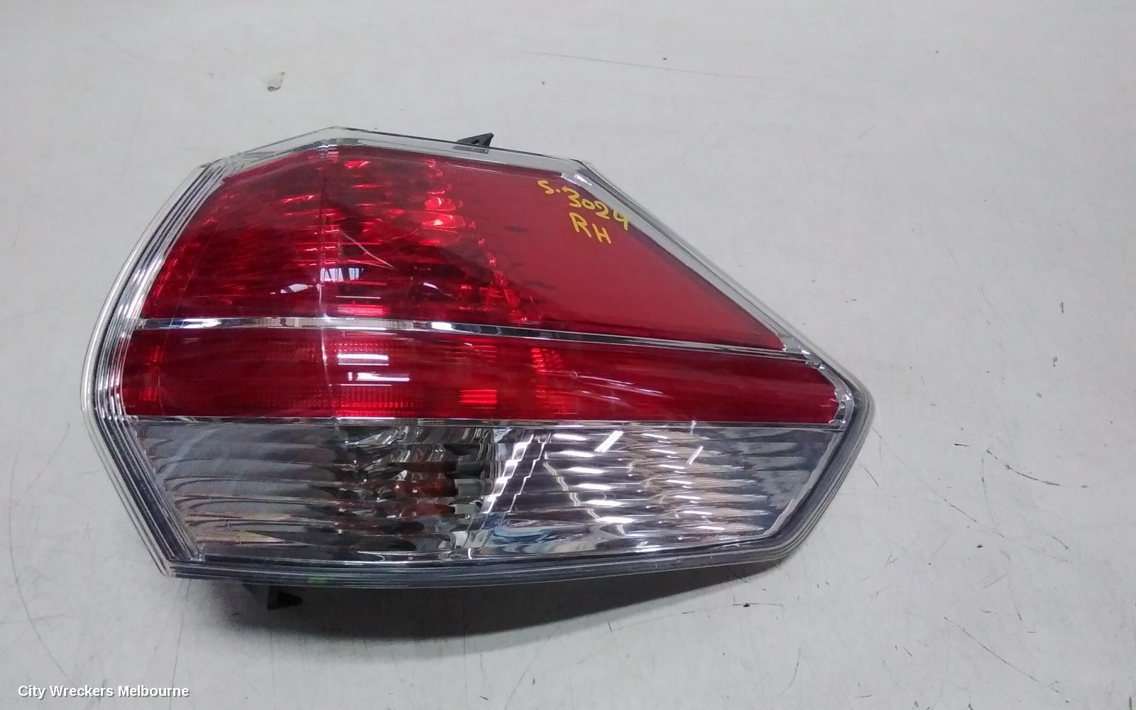 NISSAN XTRAIL RIGHT TAILLIGHT, T32, 02/2014 - 01/2017