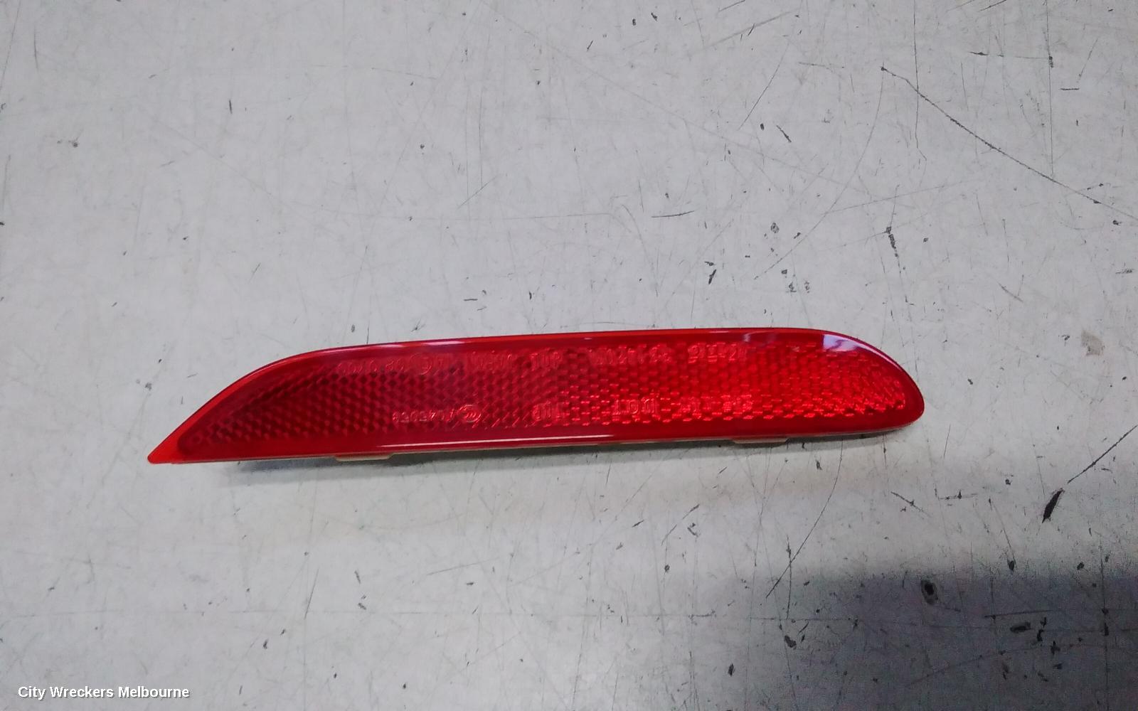 NISSAN XTRAIL LEFT TAILLIGHT, BUMPER REFLECTOR, T32, 02/2014 - 01/2017