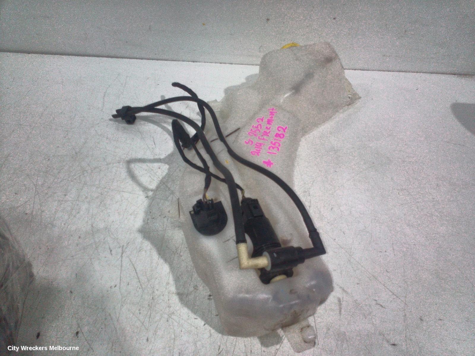 FIAT FREEMONT WASHER BOTTLE, JF, 04/2013 - 01/2017