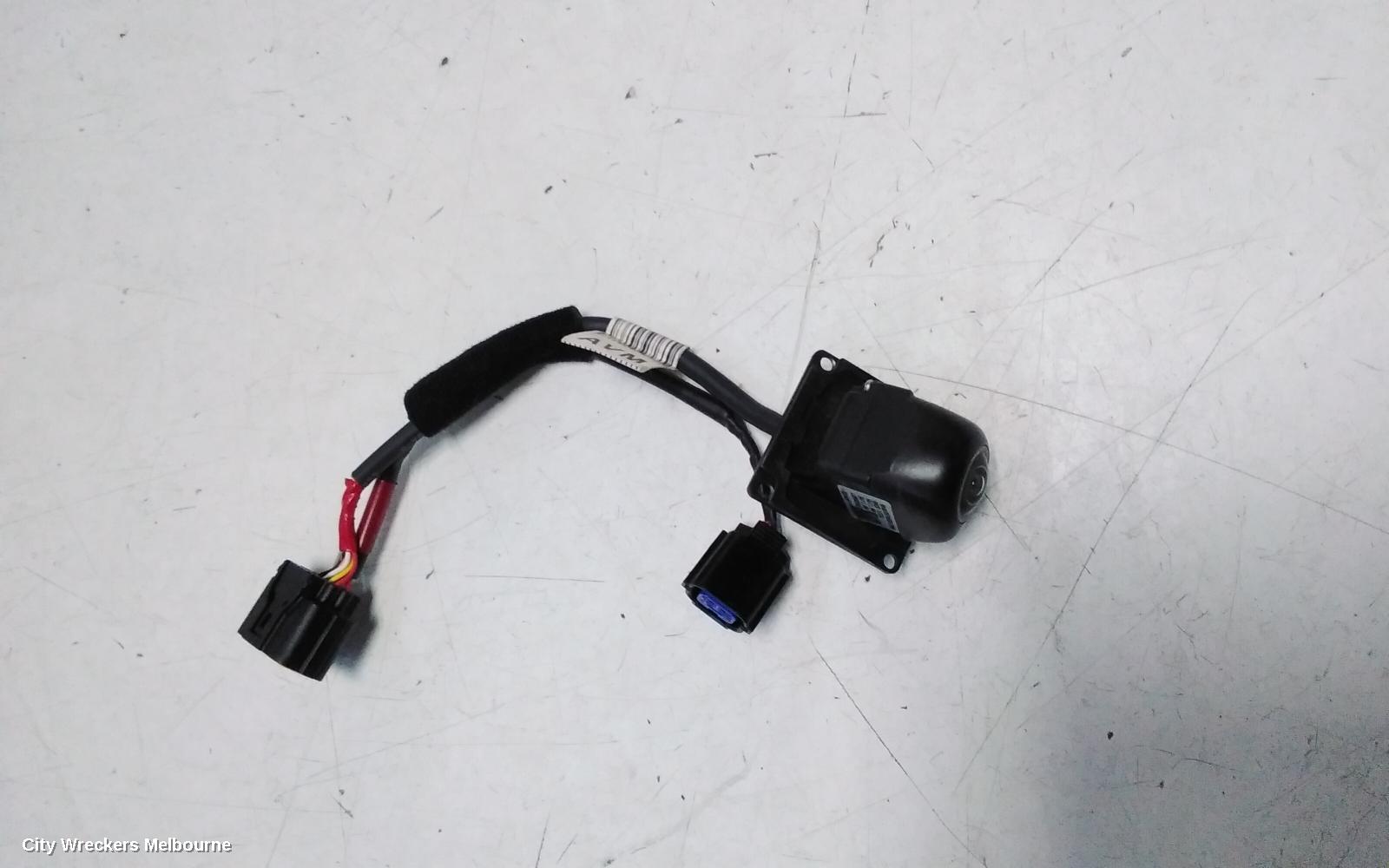 HYUNDAI GENESIS REVERSE CAMERA, DH, REVERSE CAMERA, 11/2014 - 01/2018
