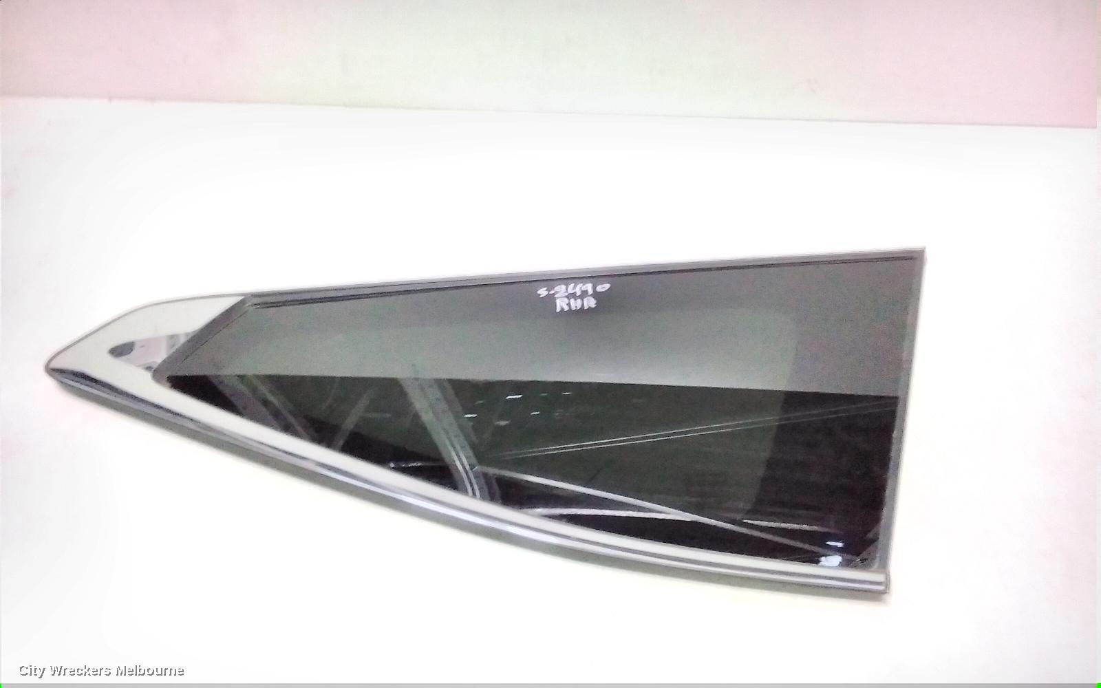 MITSUBISHI PAJERO RIGHT REAR SIDE GLASS, PRIVACY GLASS TYPE, QE, PAJERO SPORT, 10/2015 ONWARDS