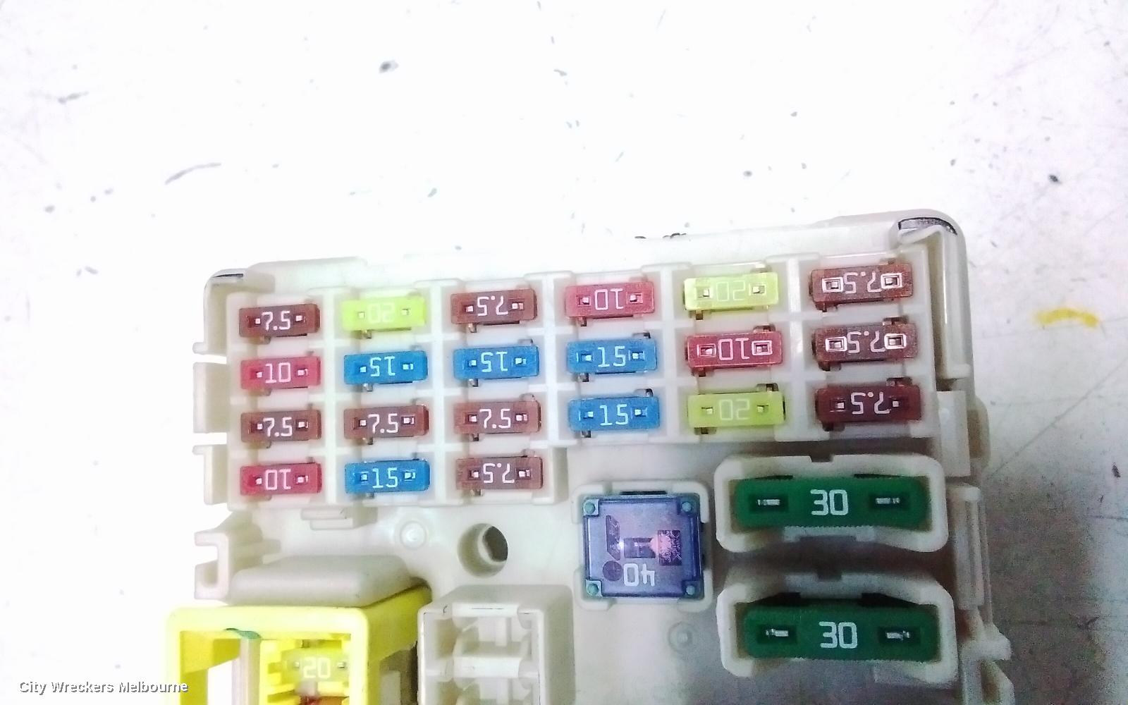 MITSUBISHI PAJERO FUSE BOX, UNDER DASH, QE-QF, PAJERO SPORT, 10/2015 ONWARDS