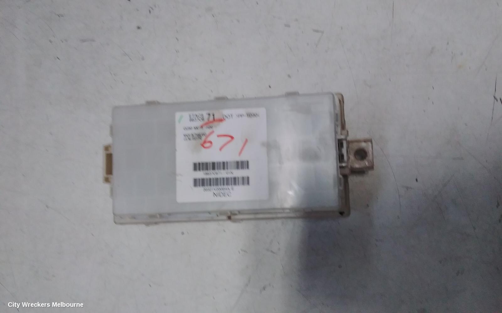 MITSUBISHI PAJERO FUSE BOX, UNDER DASH, QE-QF, PAJERO SPORT, 10/2015 ONWARDS