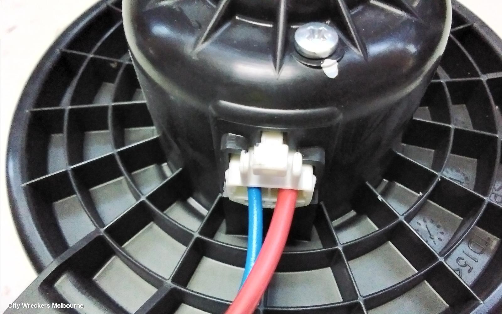 MITSUBISHI PAJERO HEATER FAN MOTOR, FRONT, QE-QF, PAJERO SPORT, 10/2015 ONWARDS