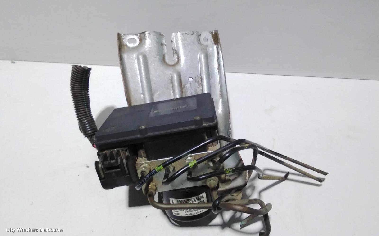 VOLVO XC90 ABS PUMP/MODULATOR, P/N P30793444, 07/2003 - 12/2014