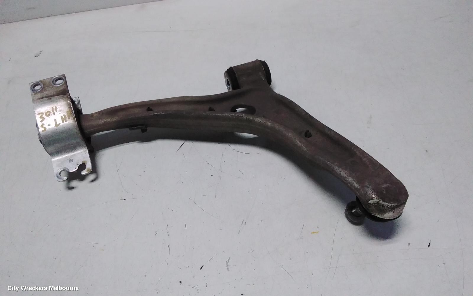 MERCEDES GLA CLASS LEFT FRONT LOWER CONTROL ARM, X156, NON AMG, 04/2014 - 01/2020