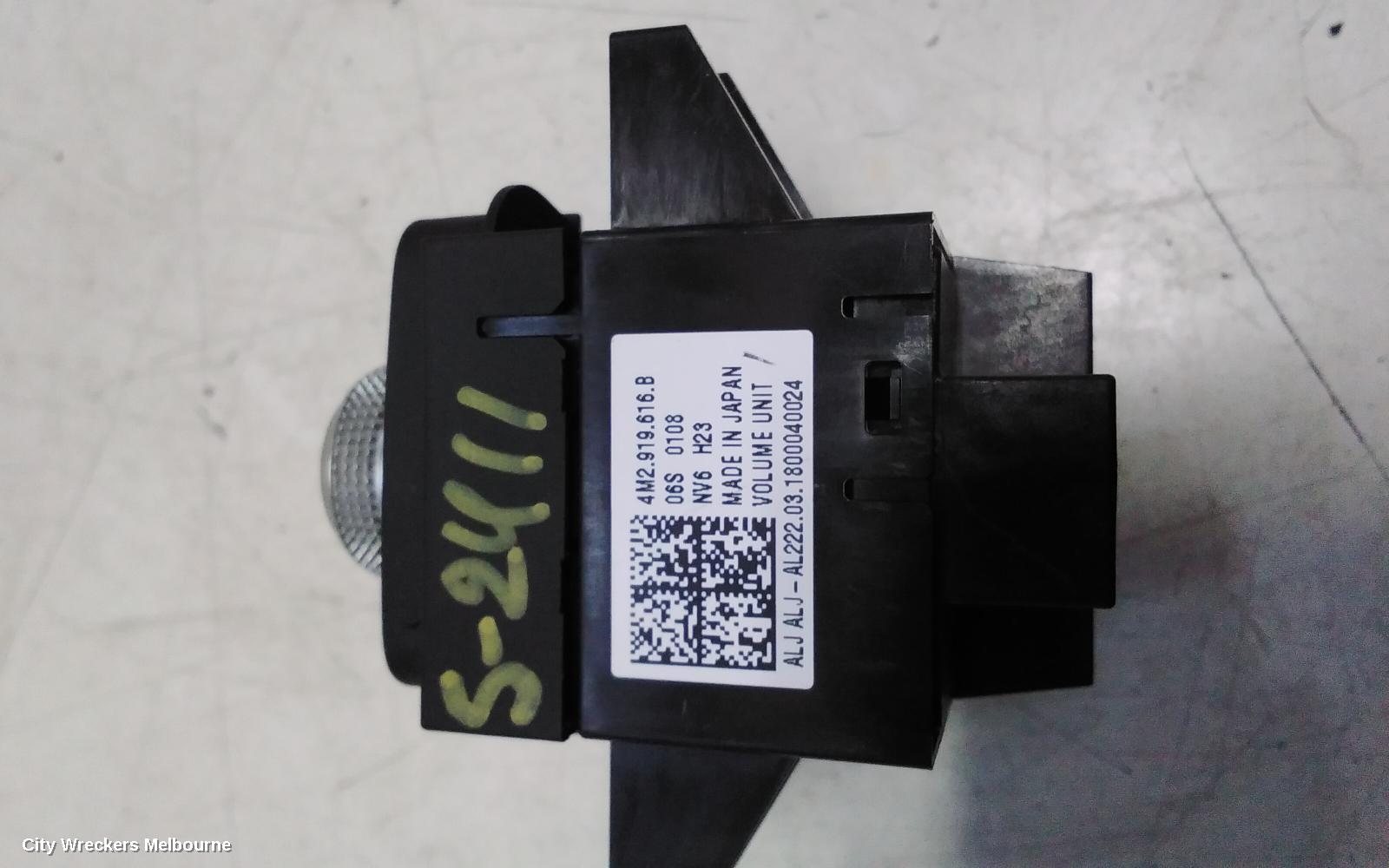 AUDI Q7, 4M, 07/2015 ONWARDS, 4M2 919 616B  VOLUME CONTROL KNOB RHD 4M2919616B / A9121-D83: 135338