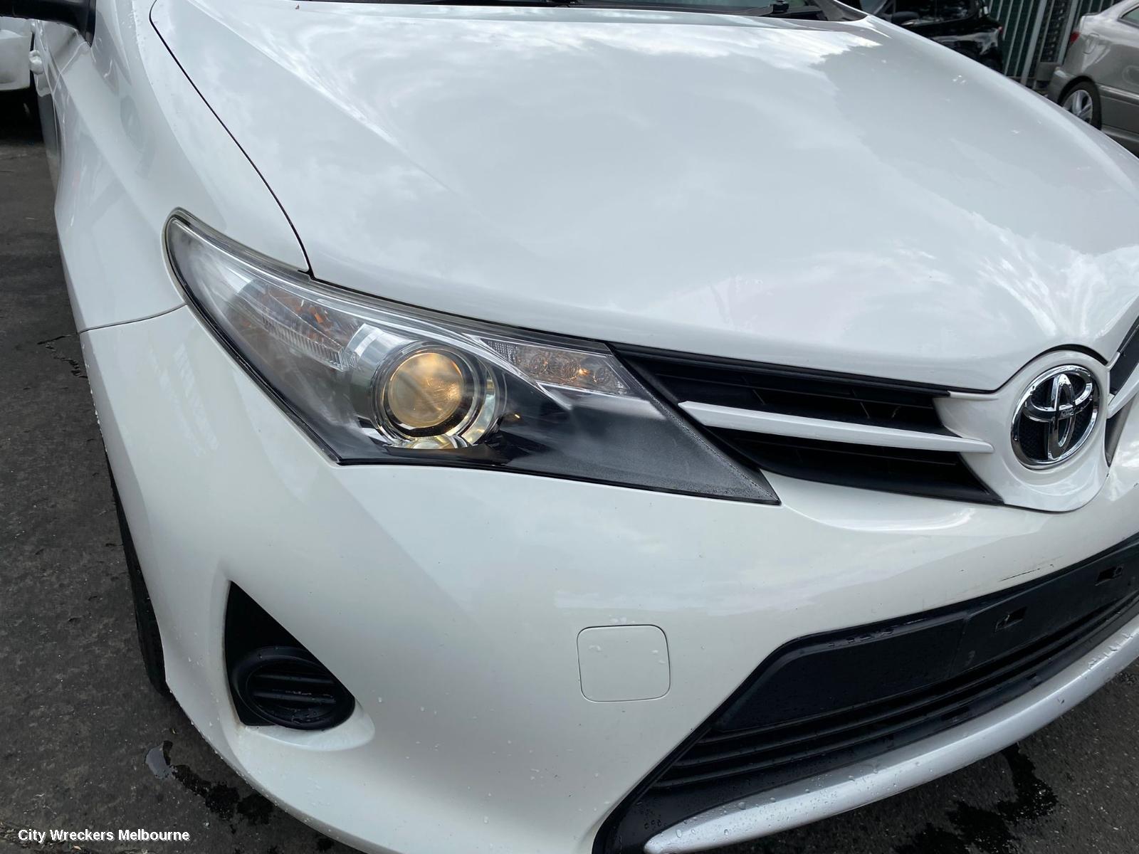 TOYOTA COROLLA TAILGATE HANDLE, ZRE182R 10/2012 - 06/2018