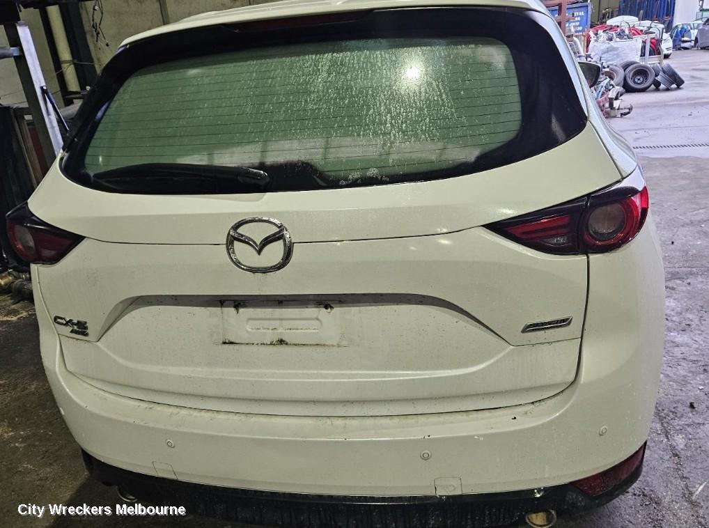 MAZDA CX5 LEFT DOOR MIRROR, W/ AUTO POWER FOLD, CAMERA TYPE, COLOUR CODED, KF, 02/2017 ONWARDS