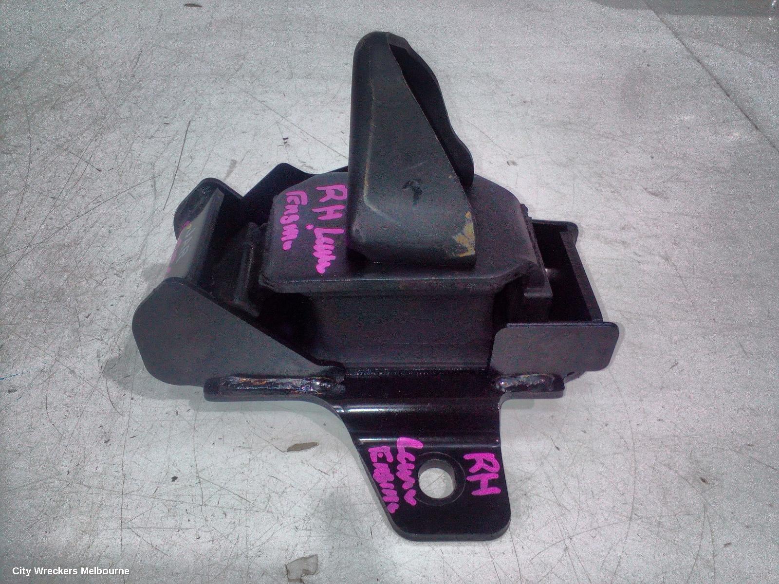 ISUZU DMAX MOUNT, RG, 07/2020 ONWARDS