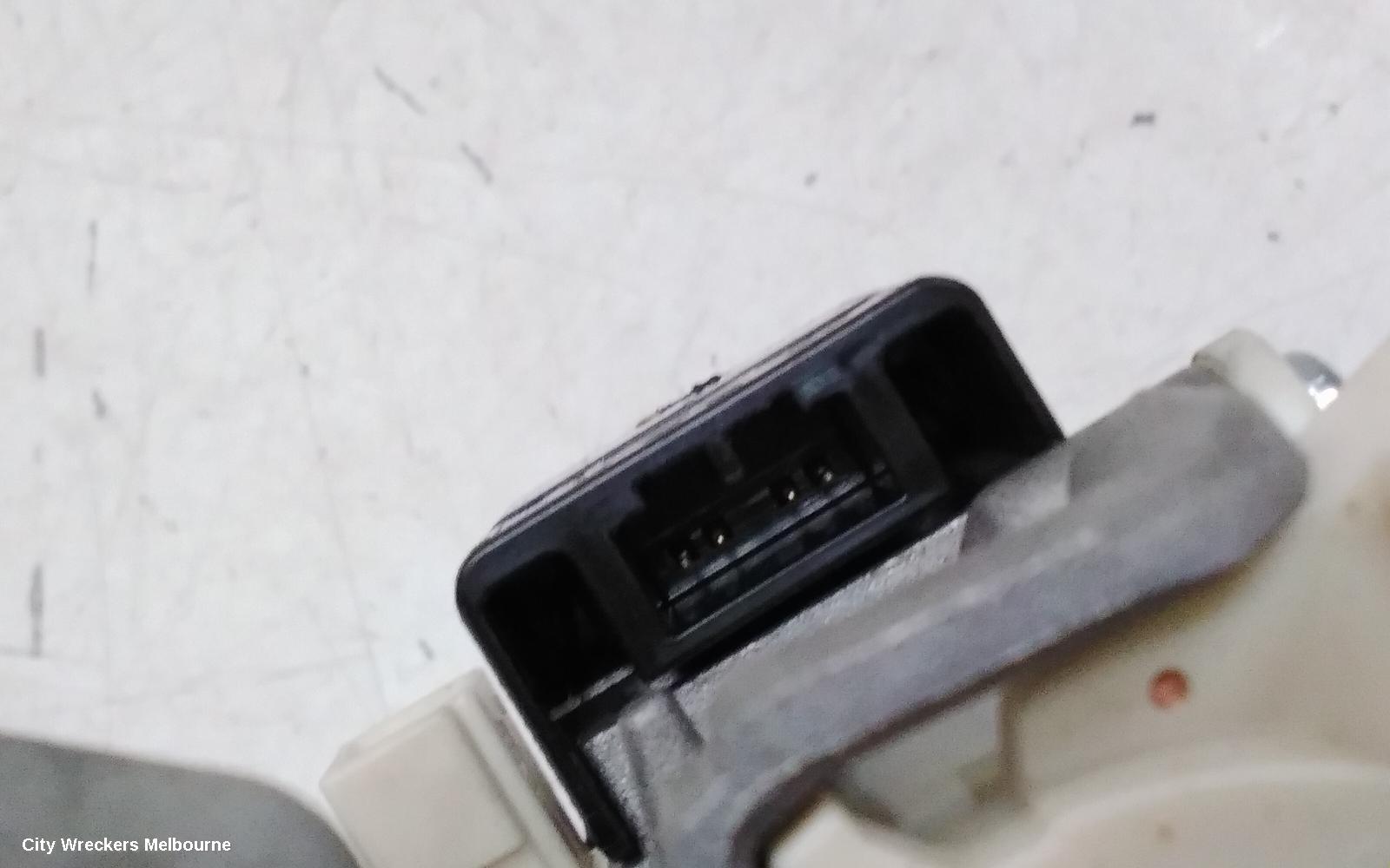 ISUZU DMAX IGNITION W/ KEY, RG, IGNITION KEY AND BARREL, 07/2020 ONWARDS