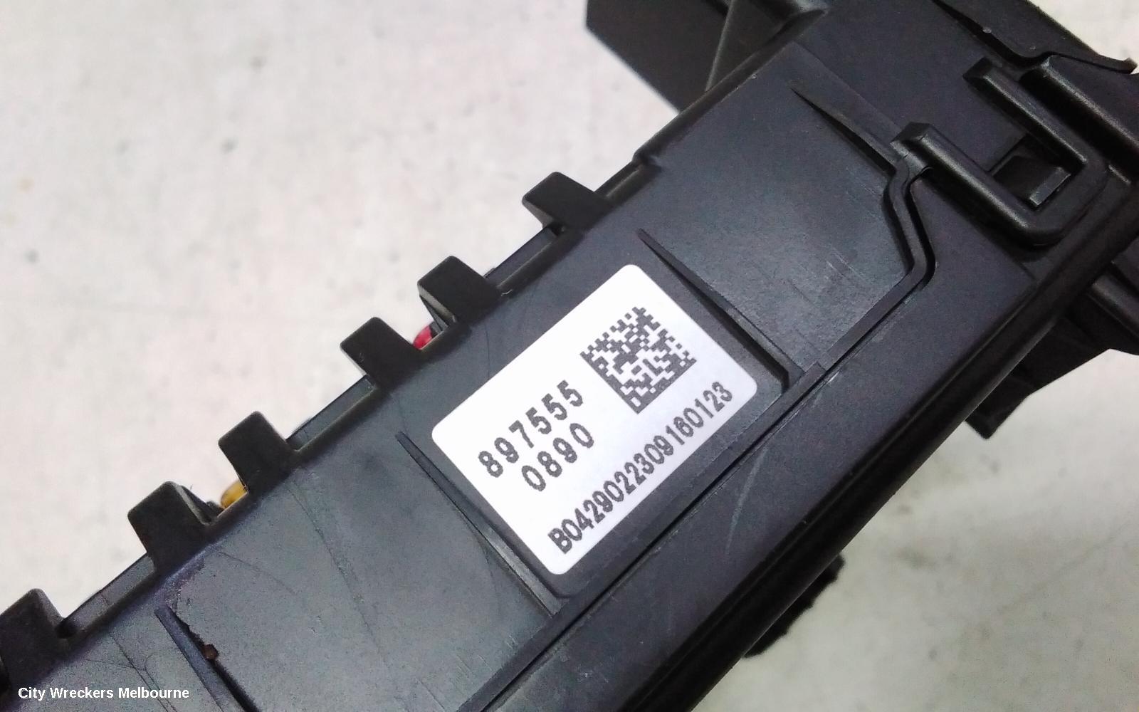 ISUZU DMAX FUSE BOX, UNDER DASH, RG, 07/2020 ONWARDS