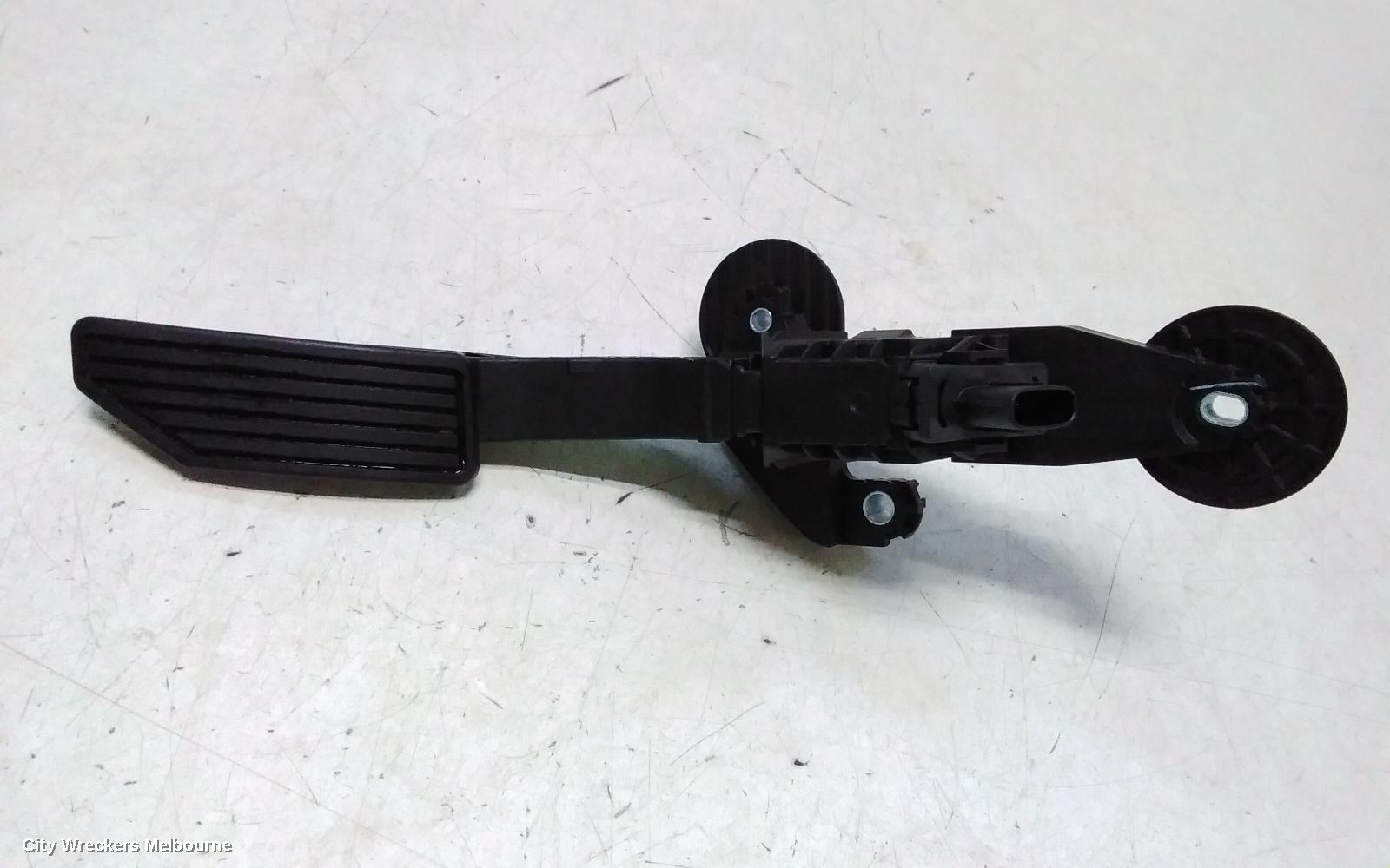 ISUZU DMAX PEDAL ASSEMBLY, RG, ACCELERATOR PEDAL, 07/2020 ONWARDS
