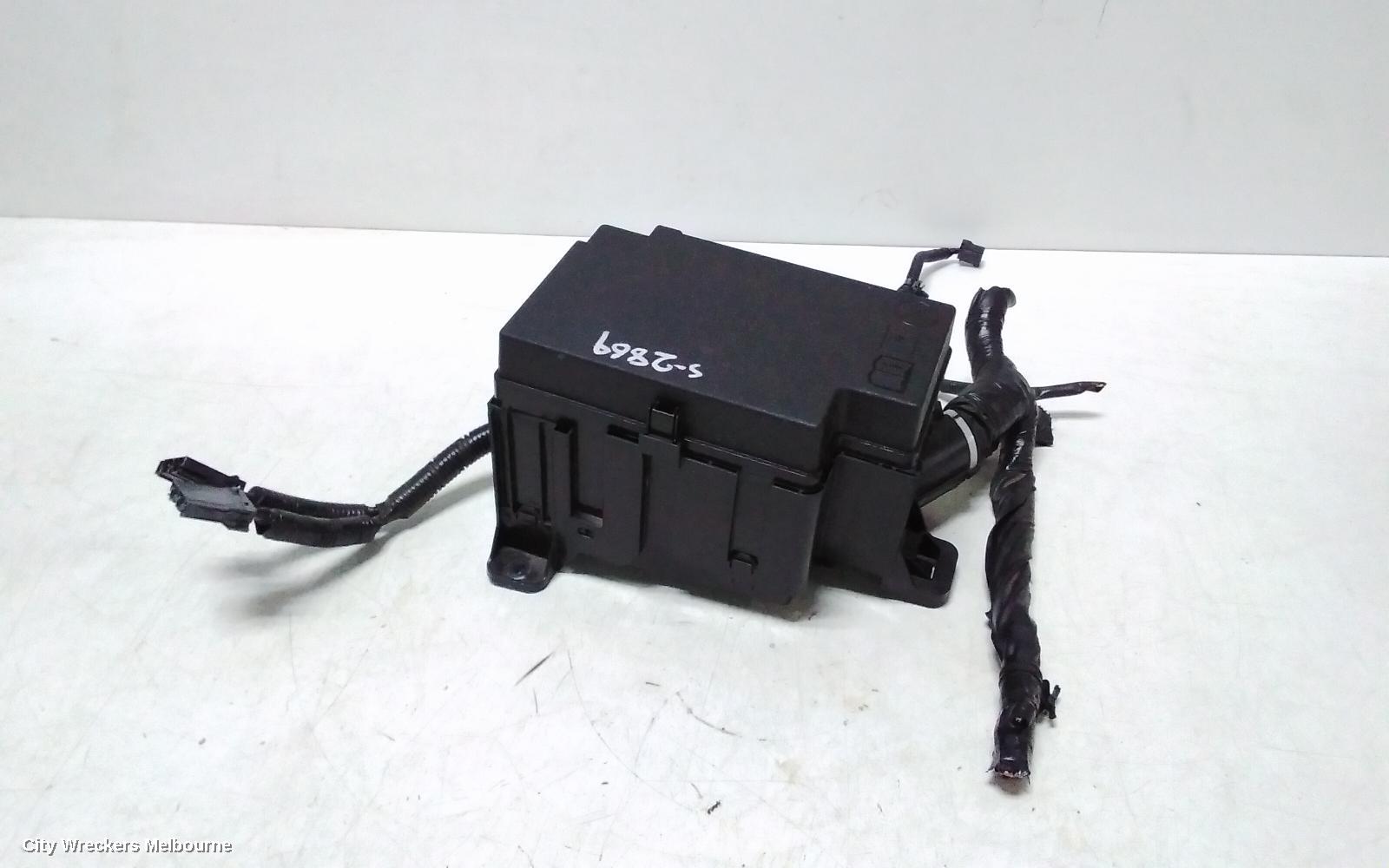 ISUZU DMAX FUSE BOX, ENGINE BAY, RG, 07/2020 ONWARDS
