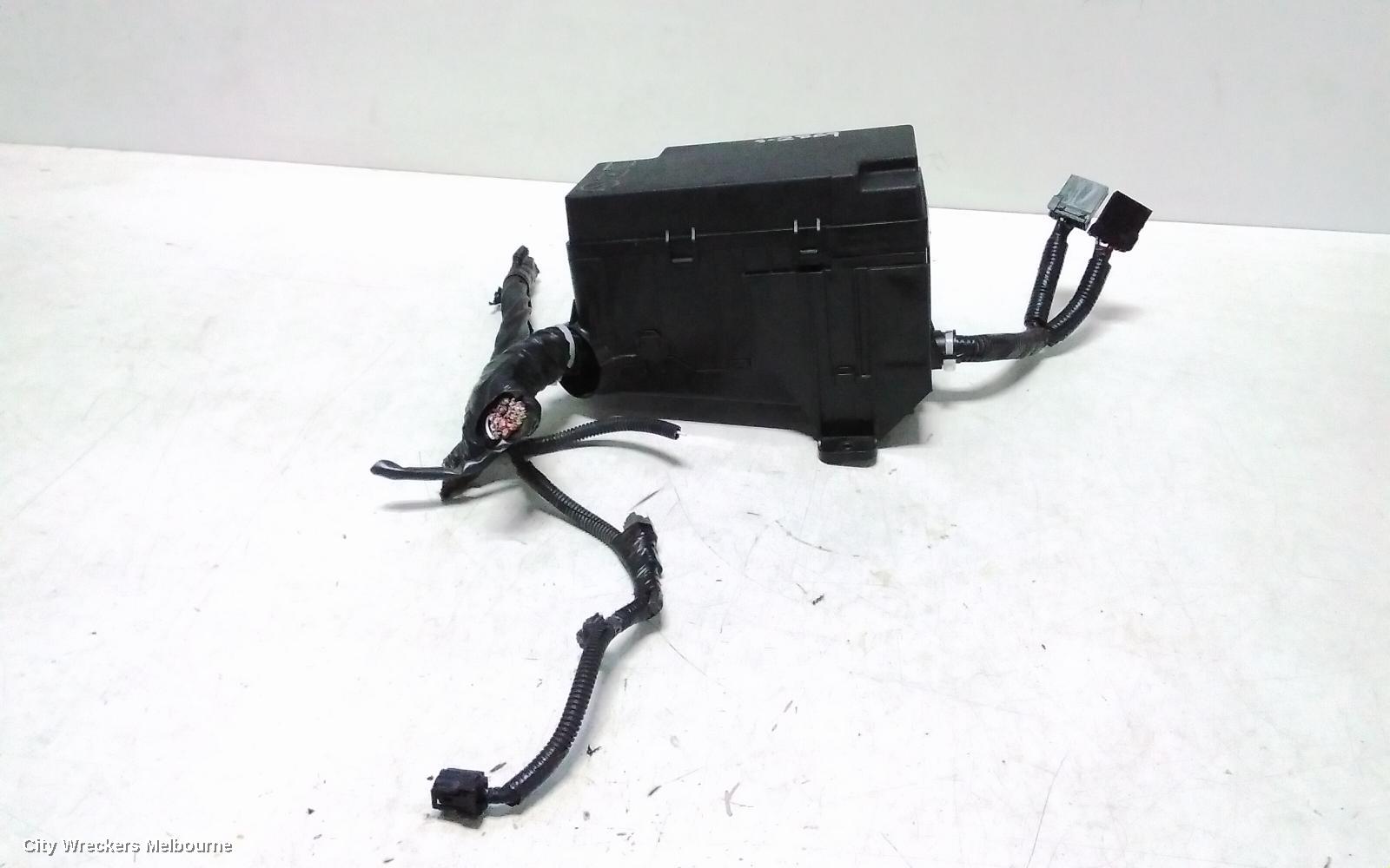 ISUZU DMAX FUSE BOX, ENGINE BAY, RG, 07/2020 ONWARDS