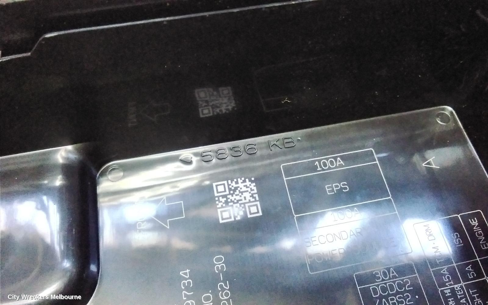 ISUZU DMAX FUSE BOX, ENGINE BAY, RG, 07/2020 ONWARDS