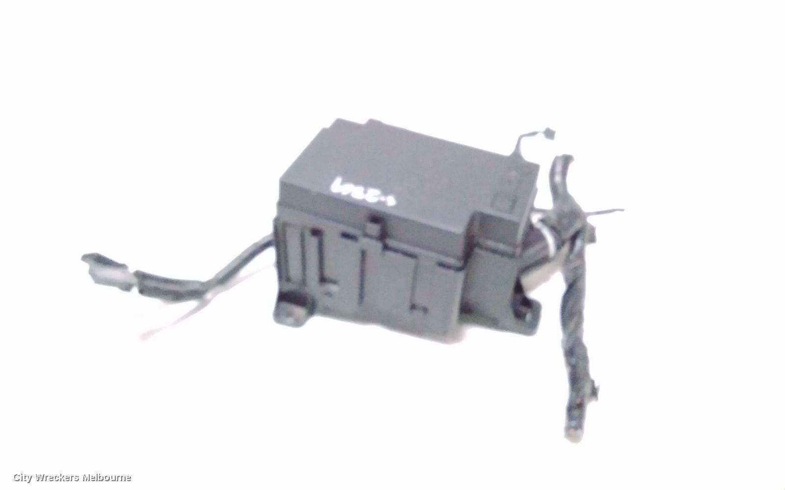 ISUZU DMAX FUSE BOX, ENGINE BAY, RG, 07/2020 ONWARDS