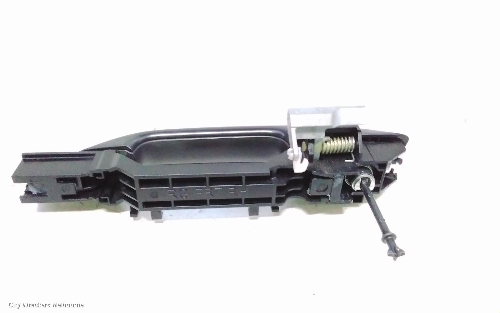 ISUZU DMAX DOOR HANDLE, RH FRONT, OUTER, BLACK, RG, 07/2020 ONWARDS