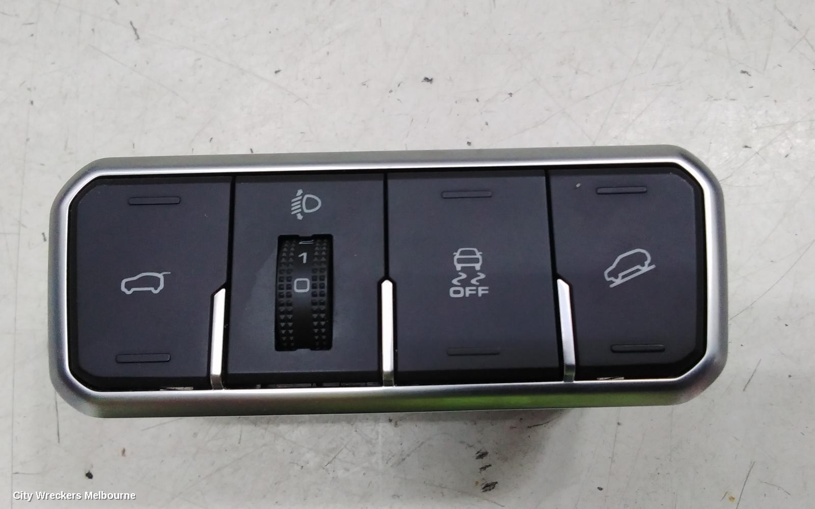 HAVAL H6, B01/B03, 02/2021 ONWARDS, TAILGATE SWITCH: 135544