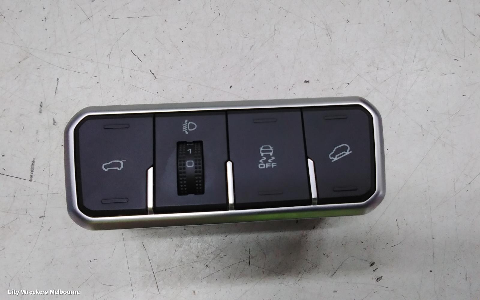 HAVAL H6, B01/B03, 02/2021 ONWARDS, TAILGATE SWITCH: 135544